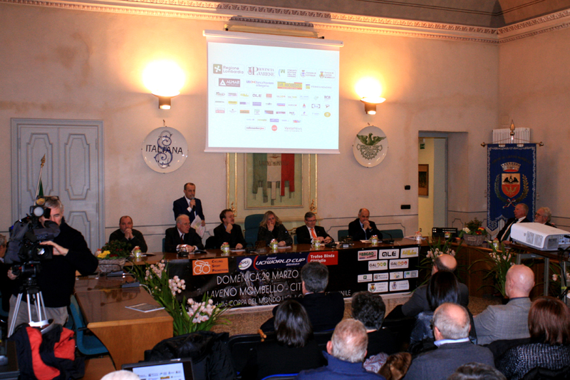 <!--:it-->Presentazione Trofeo Binda 2015 a Laveno <!--:--><!--:en-->Presentation Trofeo Binda 2015 in Laveno<!--:-->