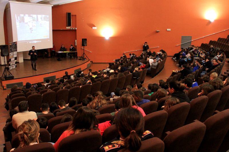 <!--:it-->Progetto Scuola a Gavirate <!--:--><!--:en-->School Project in Gavirate<!--:-->