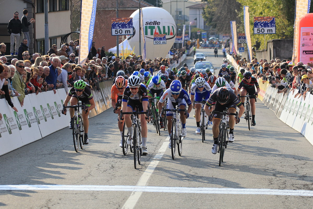 <!--:it-->Il “Trofeo Alfredo Binda” è un vero e proprio “Mondiale di Primavera”<!--:--><!--:en-->On Sunday 19 March, the “Trofeo Alfredo Binda” from Taino to Cittiglio<!--:-->