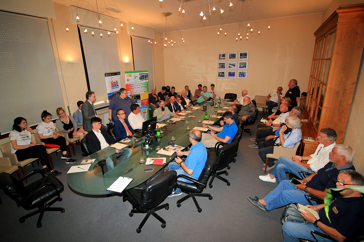 <!--:it-->“Presentazione Campionato Italiano Under 23 di Taino” (foto: F. Ossola)<!--:-->